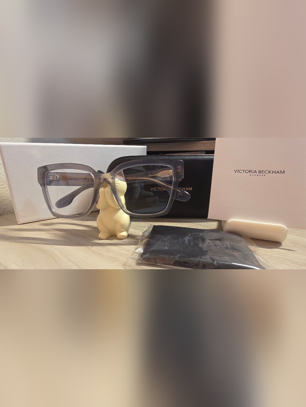 BNIB Victoria Beckham Eyewear - Picture 4 of 9